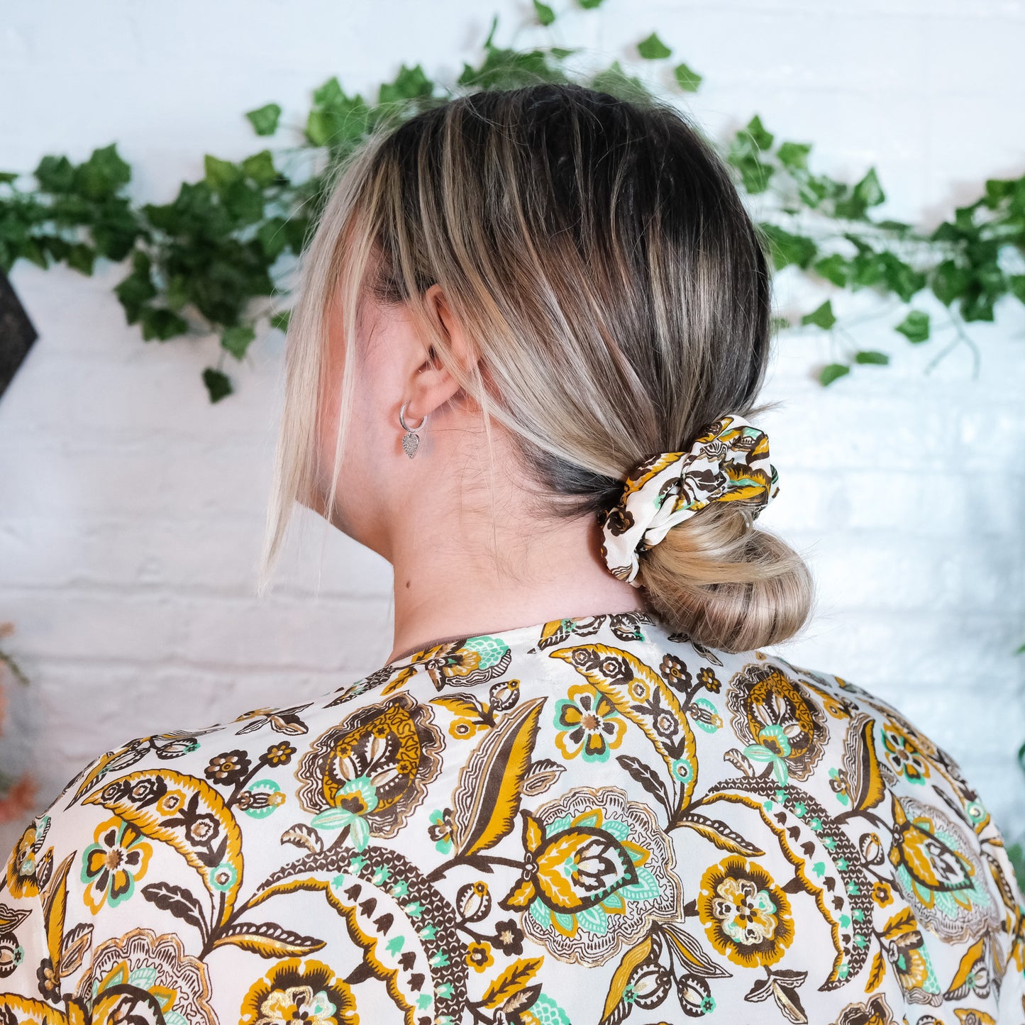 Boho Floral Stretchy Scrunchies (Pak of 5)