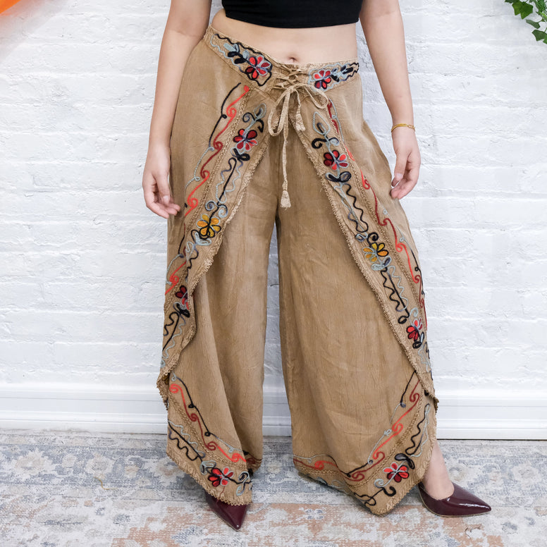 Flowy Wide Leg Embroidery Slit Pant
