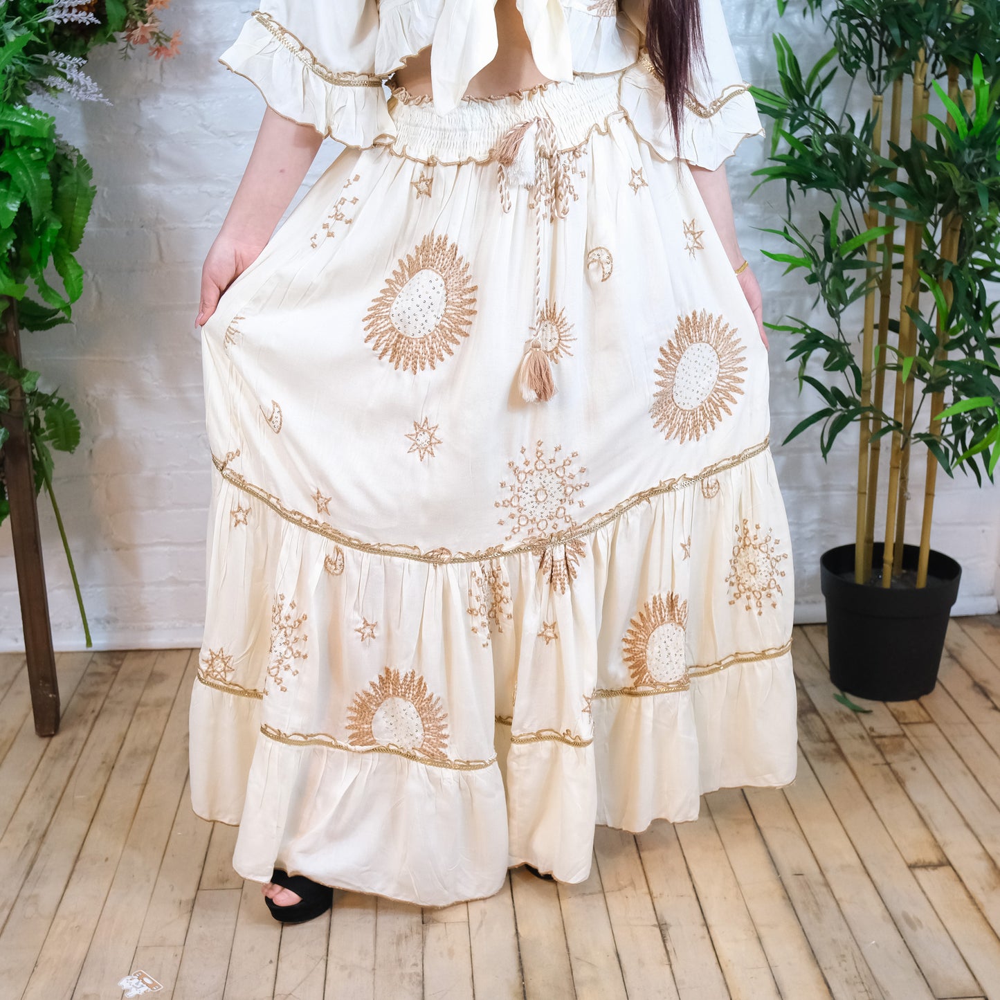 Flowy Tiered Hand Embroidery Skirt with Ruffle Sleeve Top