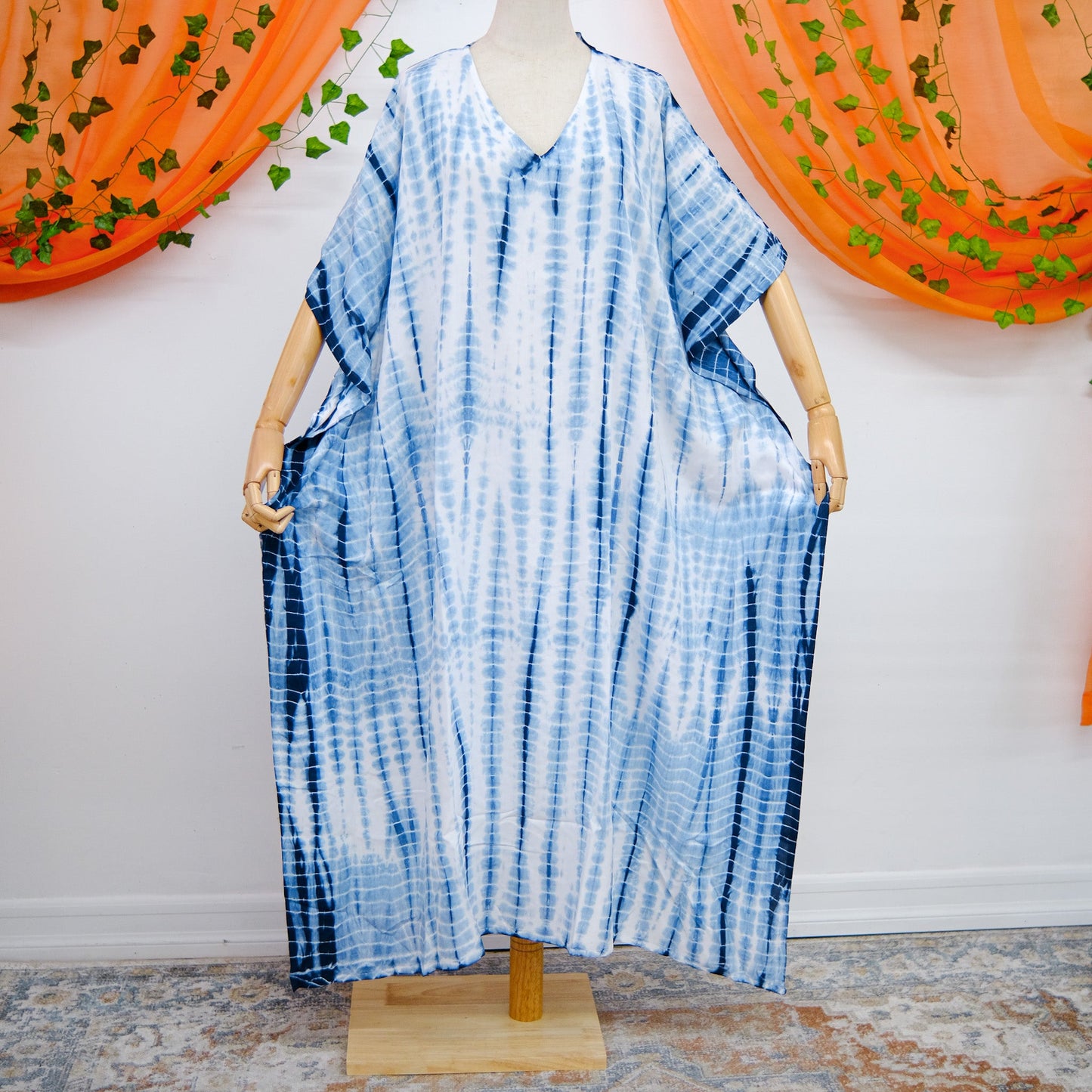 Tie Dye Flowy Kaftan