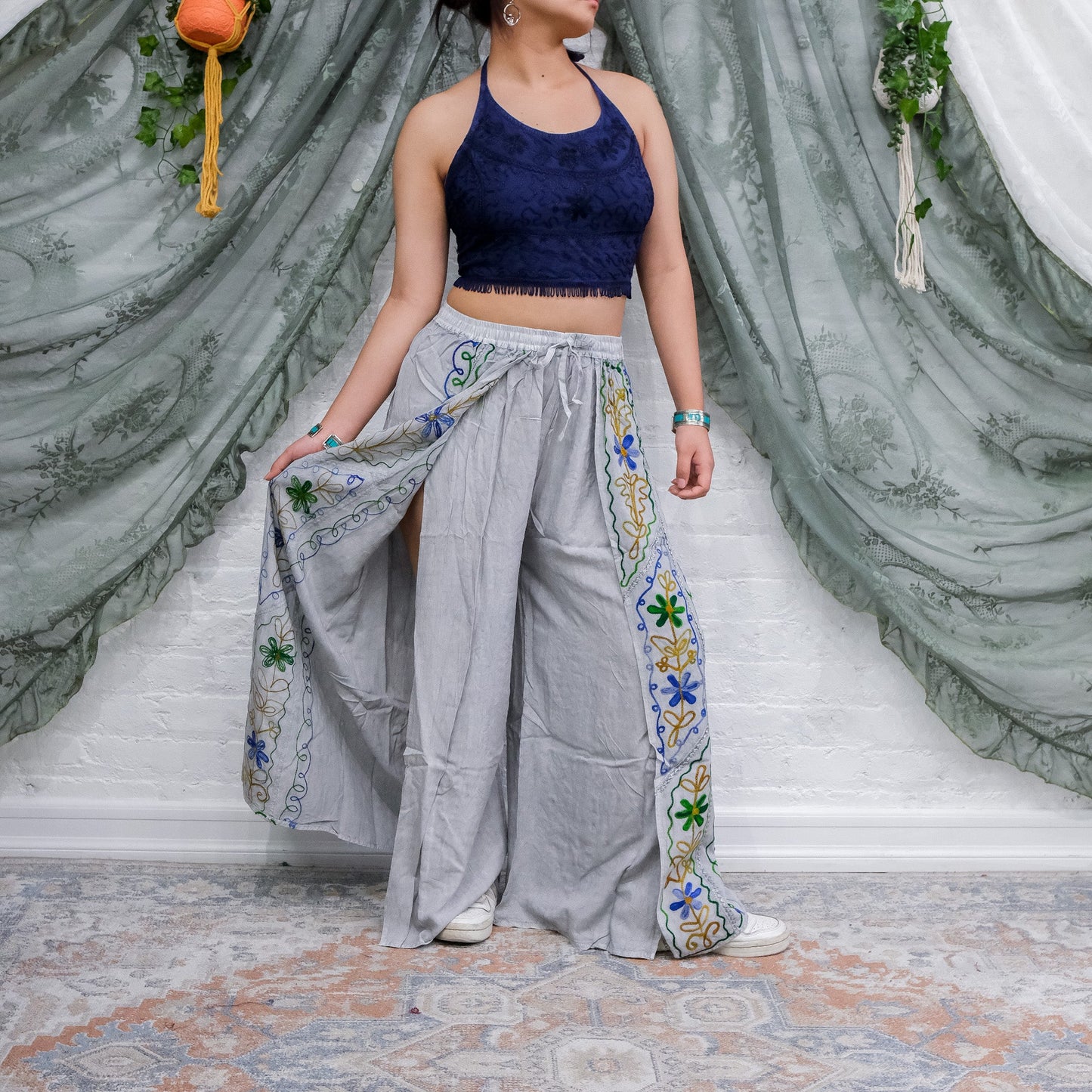 Flowy High Slit Embroidery Palazzo Pants