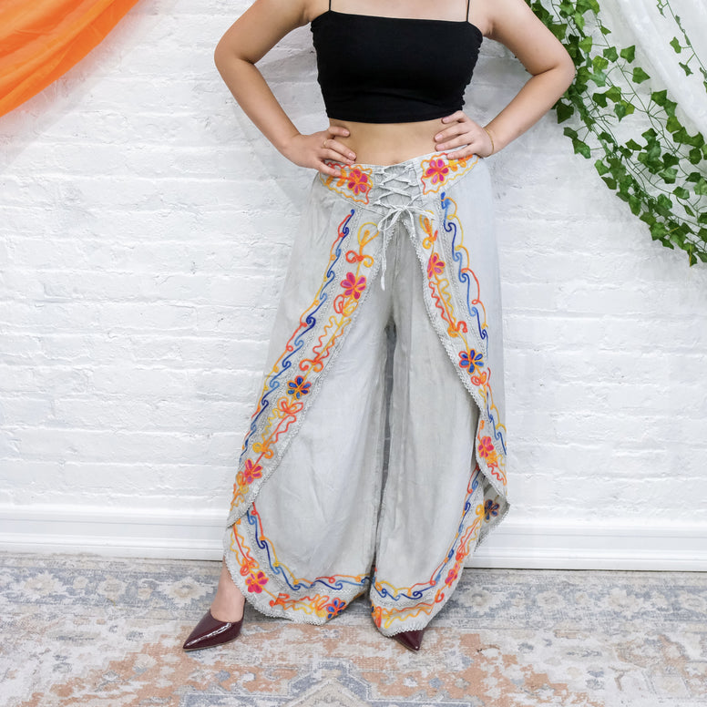 Flowy Wide Leg Embroidery Slit Pant